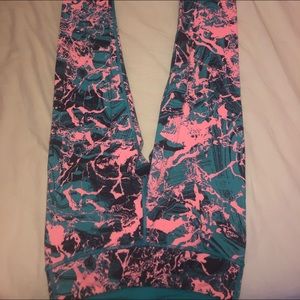 Ivivva size 12 leggings.